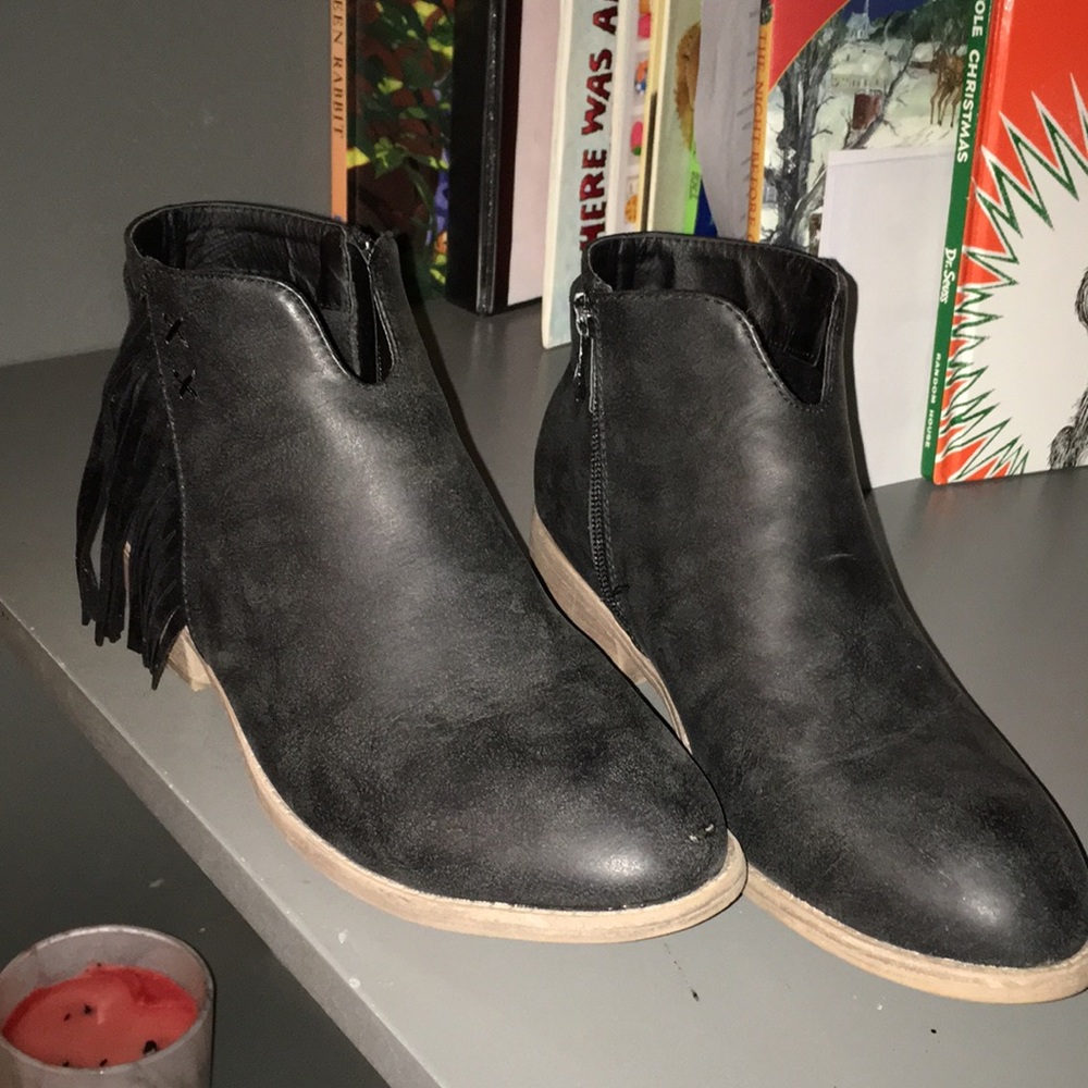 “Distressed” Booties